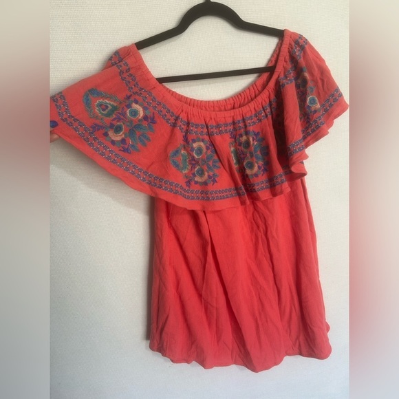 Nwt soft surroundings off the shoulder embroidered top - Picture 7 of 7